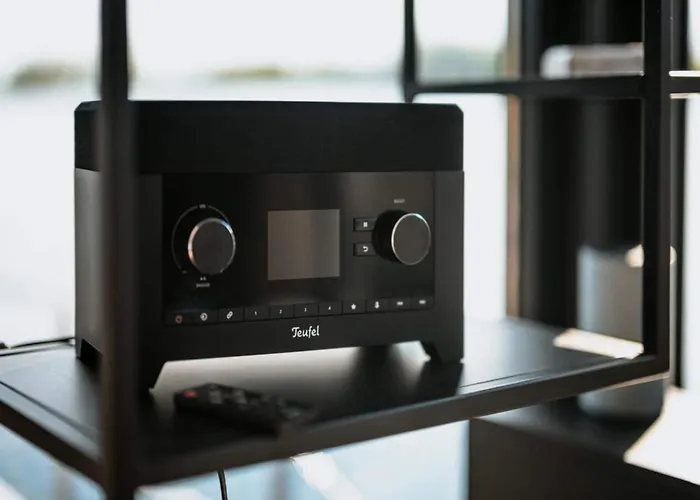 Havel River Houseboat تسيهدينك